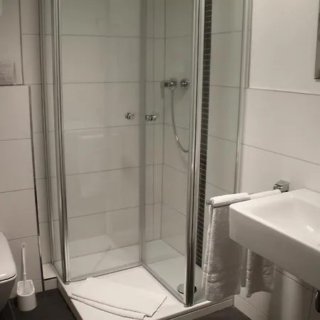 Gaestehaus Wilhelmshoehe 3* Butzbach