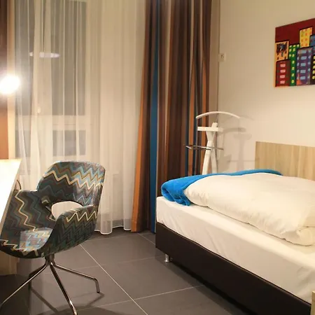 Gaestehaus Wilhelmshoehe 3* Butzbach