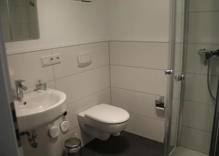 Gaestehaus Wilhelmshoehe 3*