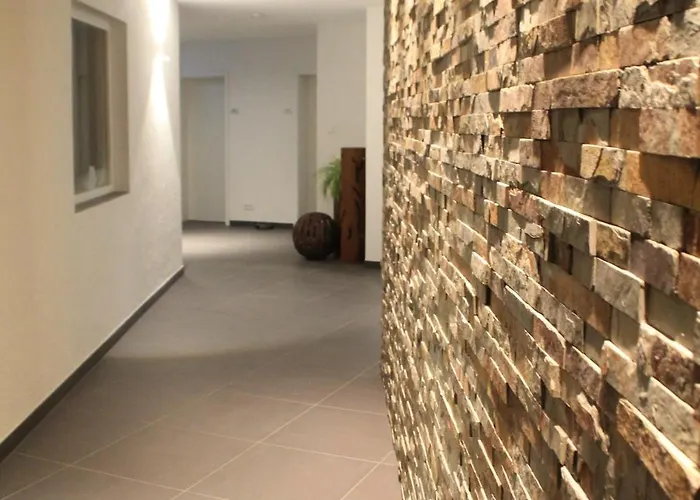 Gaestehaus Wilhelmshoehe 3* 부츠바흐