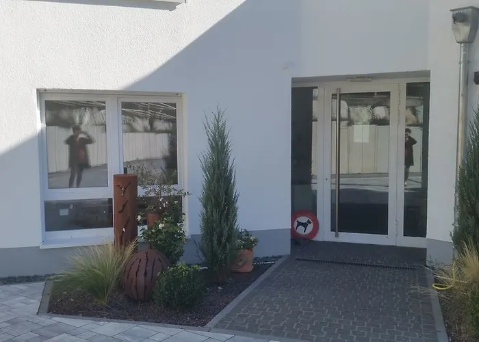 Gaestehaus Wilhelmshoehe 3*